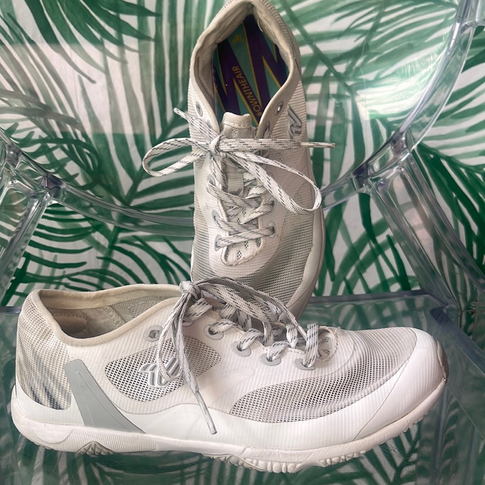 VARSITY COMPETITION CHEER SHOES